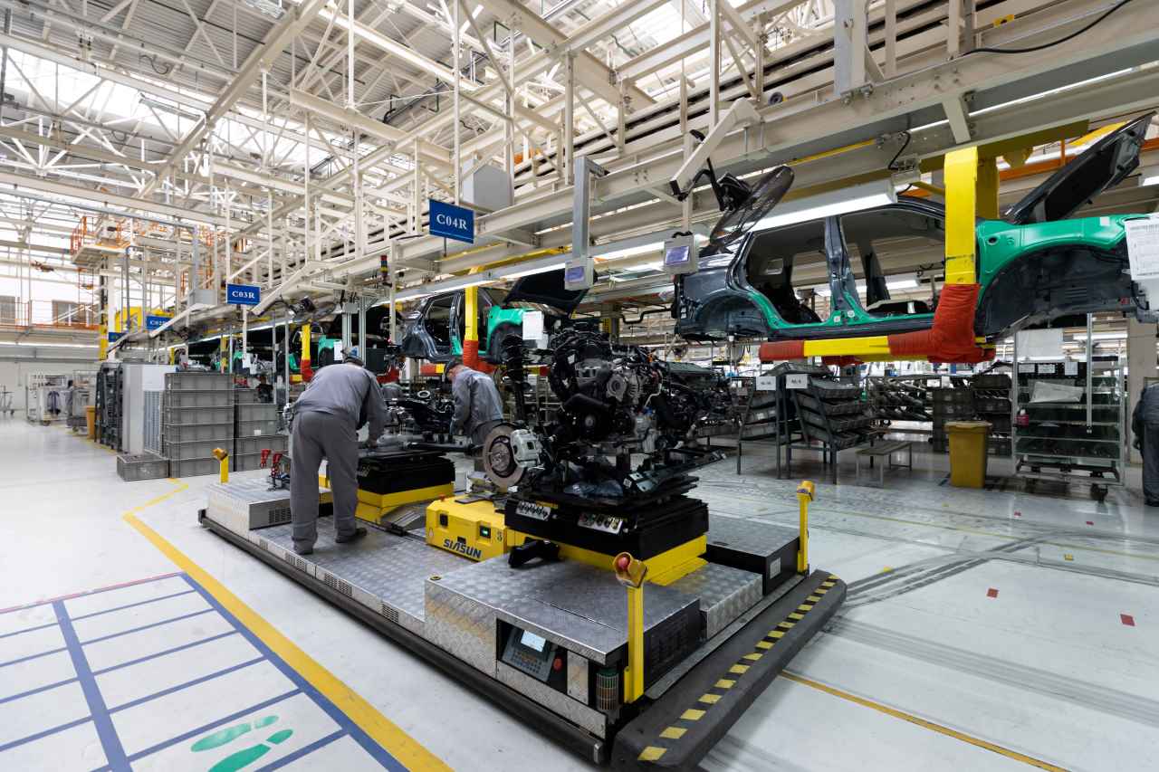 Industria automotriz ajusta ritmo y mantiene atención en competitividad