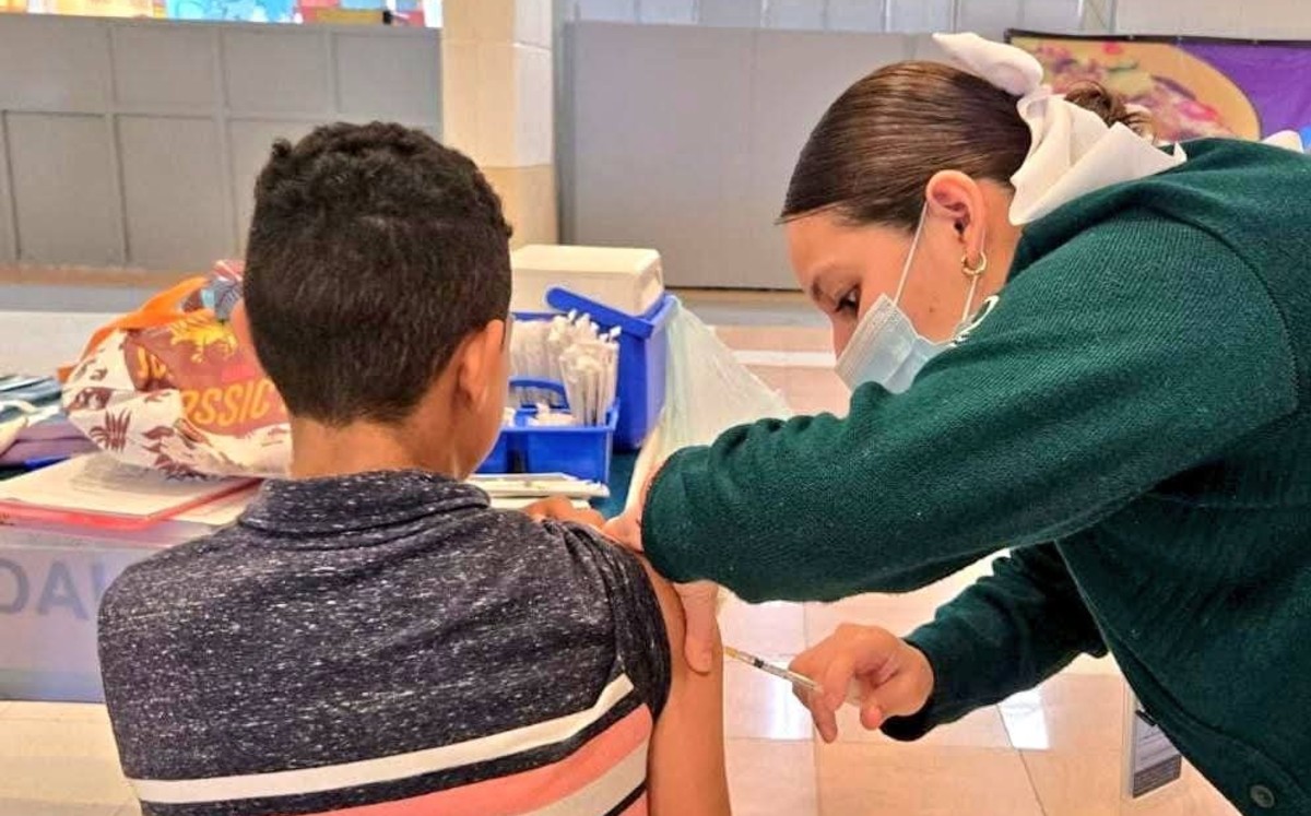 Matamoros refuerza vacunación contra sarampión con participación empresarial y social
